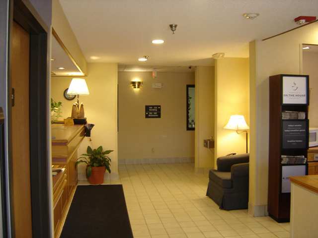 Quality Inn Texas City I-45 Beltér fotó